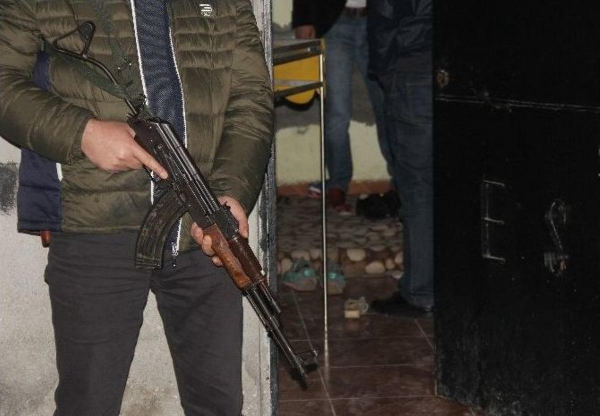 Ter&ouml;re Silah Sağlayan Ka&ccedil;ak&ccedil;ılara Operasyon