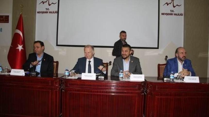 Nevşehir&rsquo;de Turizm &Ccedil;alıştayı Toplantısı Yapıldı