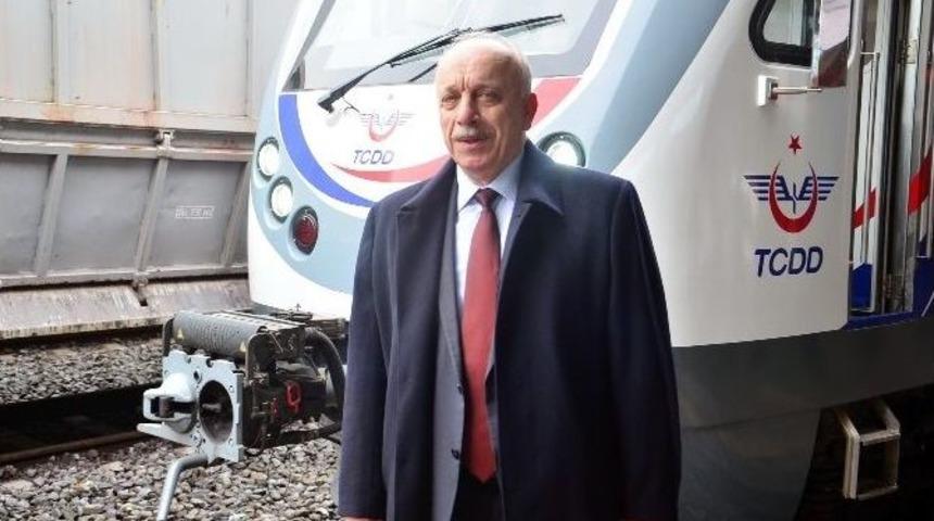 Modern Yolcu Tren Seferleri Yeniden Başladı