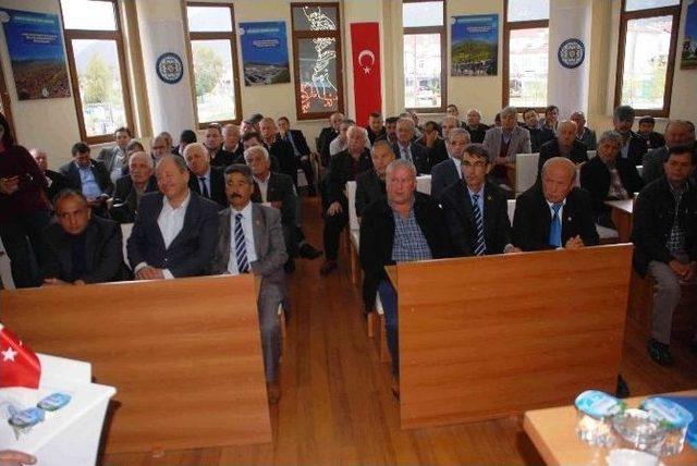 Fethiye’de Büyükşehir Muhtarların Sorunlarını Dinledi