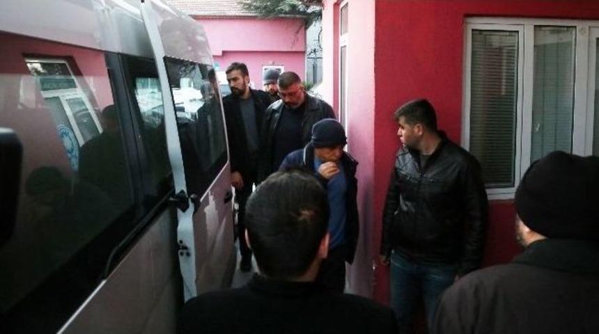 Fetö-pdy Şüphelileri Sağlık Kontrolünden Geçirildi