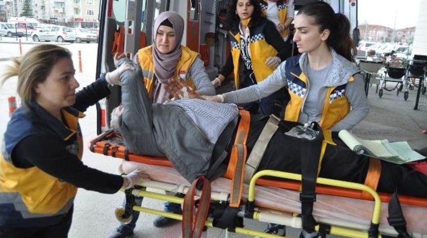 Tır’ın Çarptığı Motosiklet Sürücüsü Yoğun Bakımdan Çıkamadı