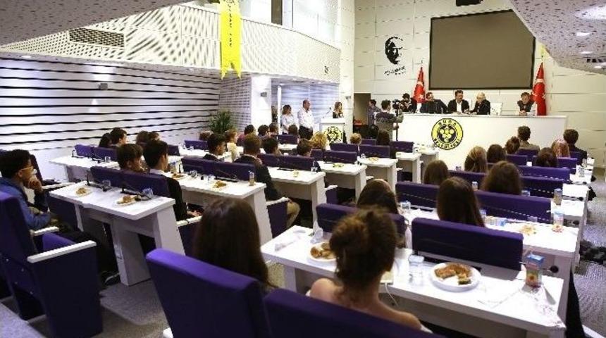 Alman &Ouml;ğrencilerden Piriştina&rsquo;ya Ziyaret