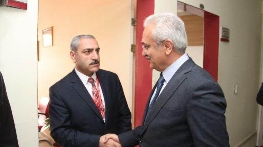 Başkan Başsoy&rsquo;dan Hekimlere Kutlama