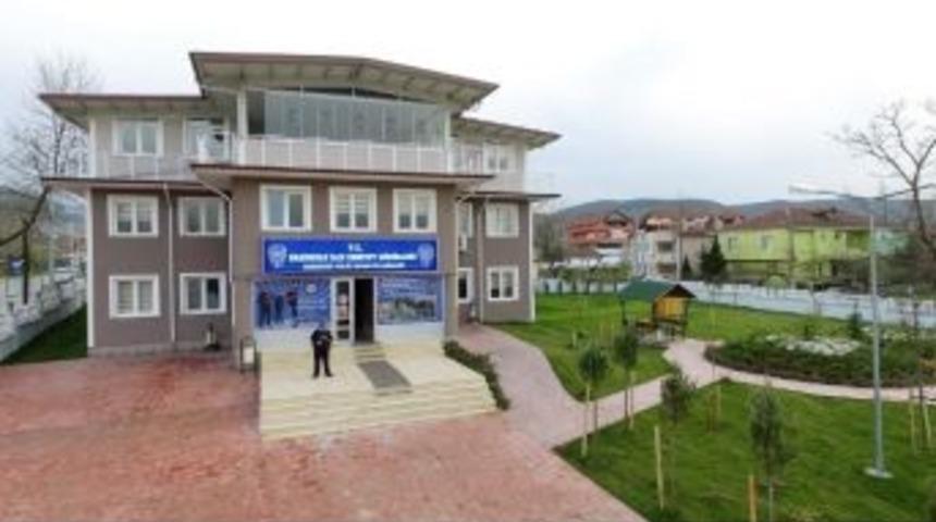 Bah&ccedil;ecik Polis Merkezi&rsquo;nin &Ccedil;evresi D&uuml;zenlendi