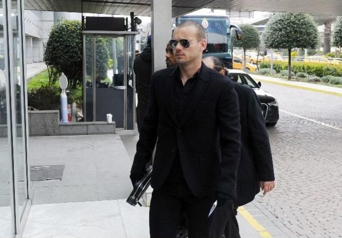 Galatasaray Kafilesi Umut Bulut İ&ccedil;in Kayseri&rsquo;ye Hareket Etti