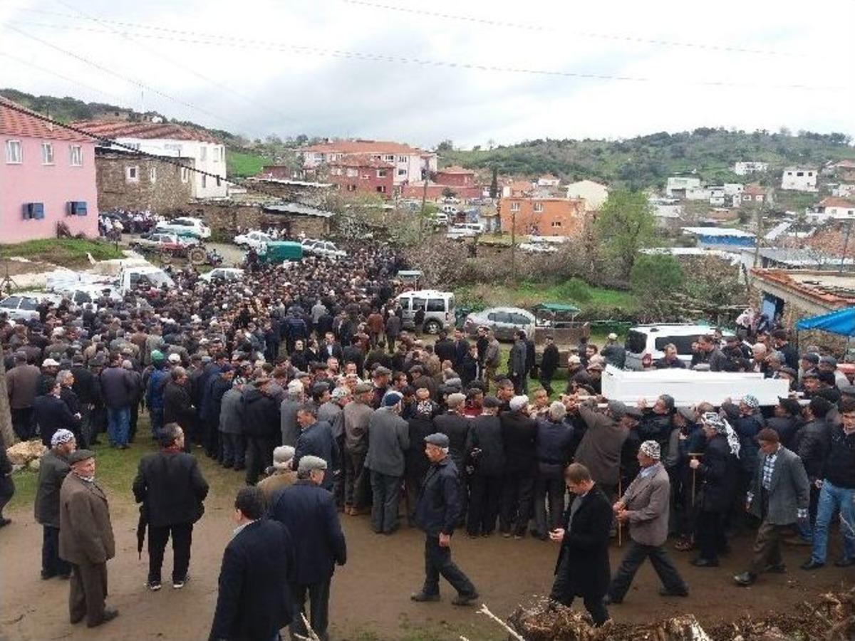 Yenipazarlı Mehmet Emin Hoca&rsquo;yı Binler Uğurladı