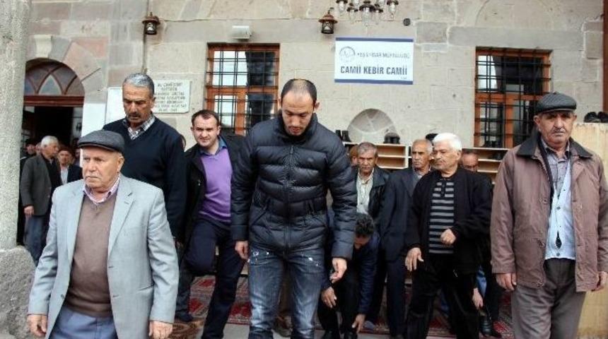 Umut Bulut: &ldquo;inşallah Babam İmanlı Bir Şekilde &Ouml;lm&uuml;şt&uuml;r&rdquo;