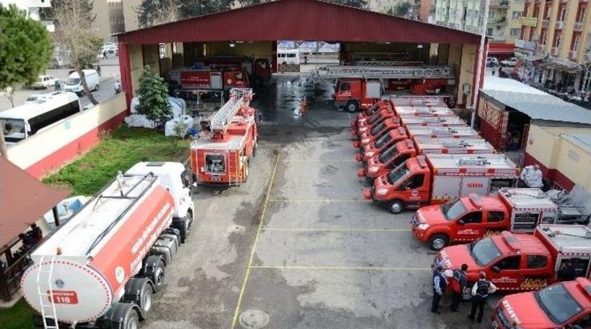 Mersin İtfaiyesine Acil M&uuml;dahale Aracı