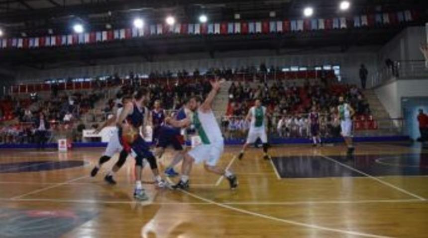 D&uuml;zce Belediyespor Son İki Ma&ccedil;ına &Ccedil;ıkacak