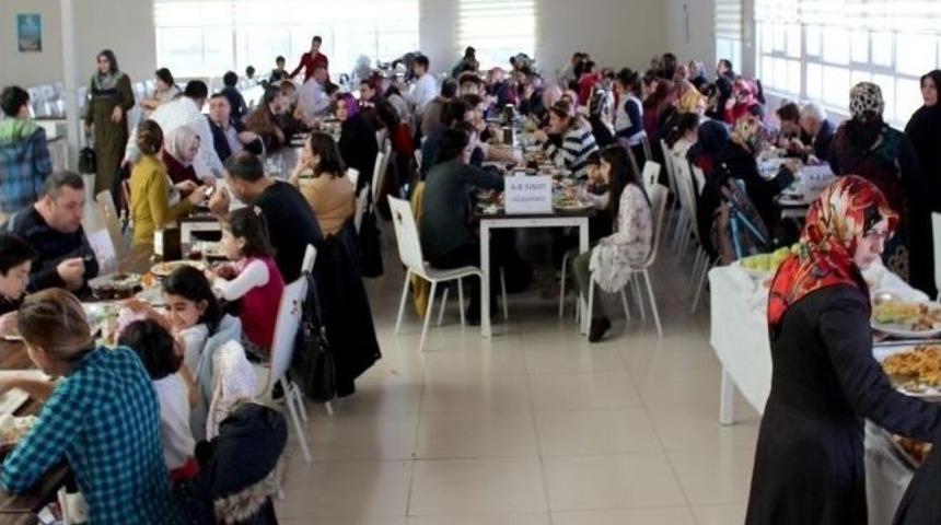 Ortaokul Tanıtım Programı D&uuml;zenlendi