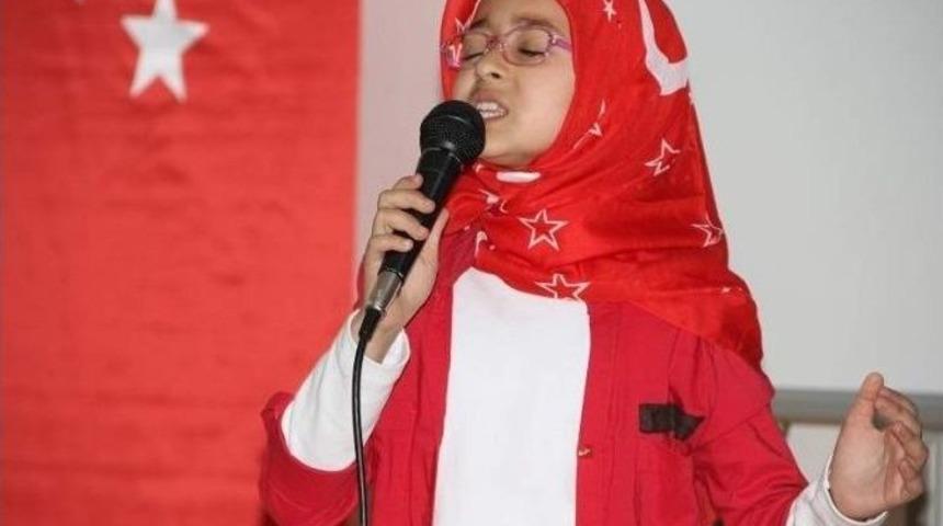 G&uuml;lşehir&rsquo;de İlk Ve Ortaokullar Arası İstiklal Marşı Okuma Yarışması D&uuml;zenlendi