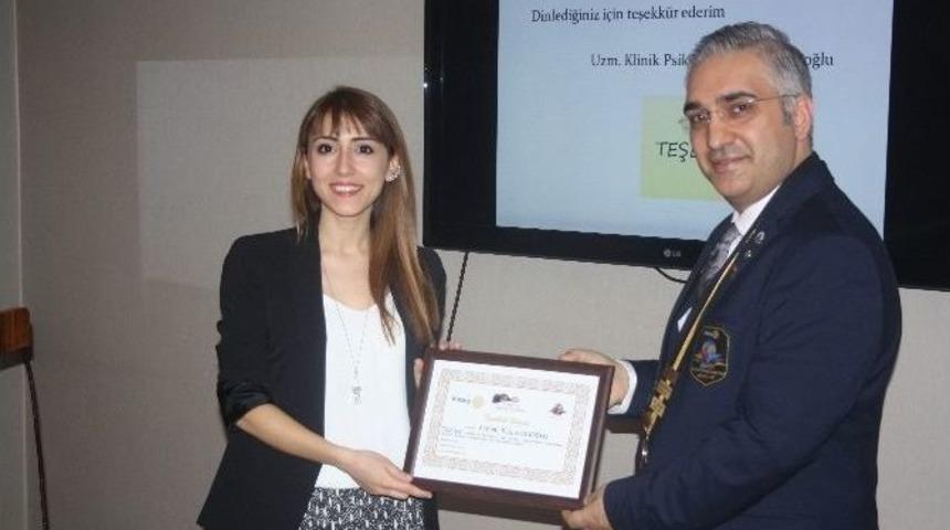 Medical Park&rsquo;tan Etkili İletişim Ve &Ouml;fke Kontrol&uuml; Semineri Verdi