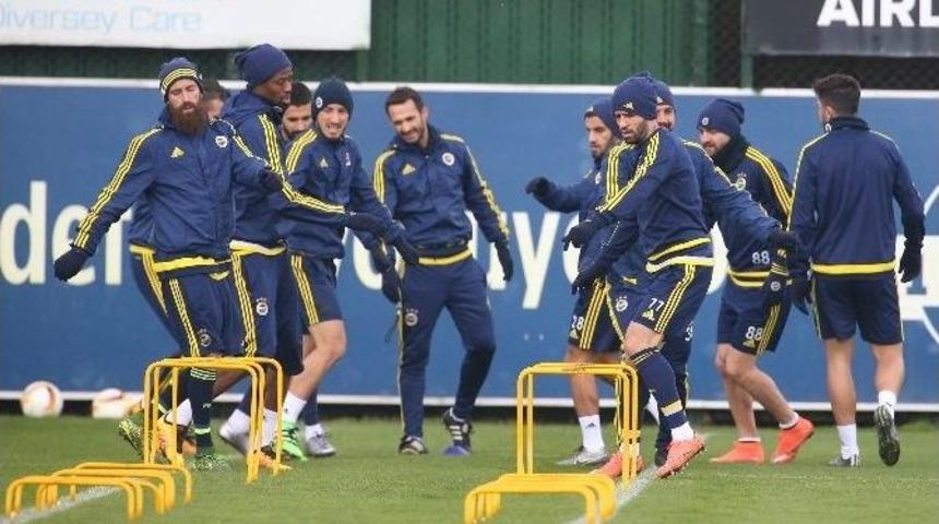 Fenerbah&ccedil;e&rsquo;de Braga Ma&ccedil;ı &Ouml;ncesi G&ouml;khan G&ouml;n&uuml;l Sevinci