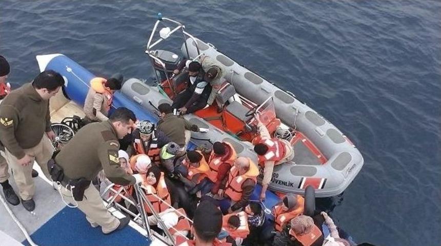 Ege&rsquo;de 15 G&uuml;nde 4 Bin 471 M&uuml;lteci Yakalandı, 29 Kişi Hayatını Kaybetti