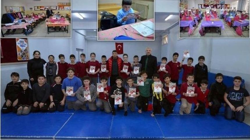 Belediyeden &Ouml;ğrencilere &ldquo;iki Destan&rdquo; Kitap&ccedil;ığı