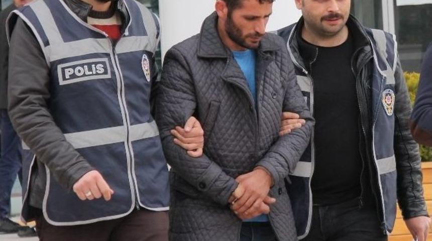 Su Tesisat&ccedil;ısı, Paralarını Gasp Ettiği 93&rsquo;l&uuml;k Dedeyi &Ouml;ld&uuml;rm&uuml;ş