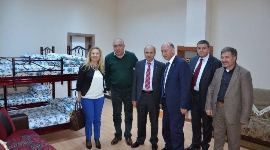 Ege B&ouml;lgesi Erzurum Dernekler Birliği Federasyonundan Başkan Kılı&ccedil;&rsquo;a Ziyaret