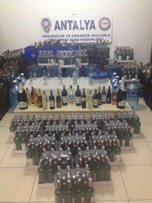 Antalya&rsquo;da Ka&ccedil;ak İ&ccedil;ki Operasyonu 1