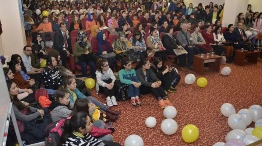 Esog&uuml;&rsquo;de D&uuml;nya Pi G&uuml;n&uuml; Etkinliği D&uuml;zenlendi