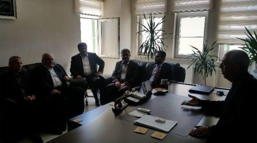 Milletvekili Fırat, &Ccedil;elikhan İl&ccedil;esini Ziyaret Etti