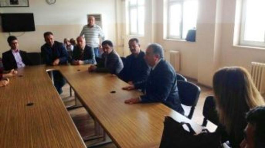 &Ouml;zkan&rsquo;dan Altınşehir Anadolu Lisesi&rsquo;ne T&uuml;bitak Ziyareti