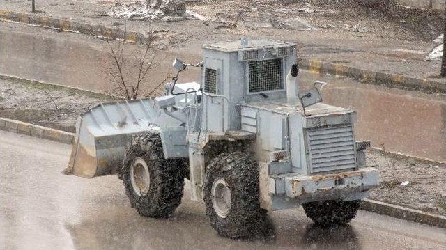 Y&uuml;ksekova&rsquo;da Kar Yağışı 2