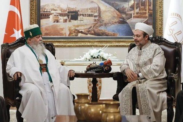 Diyanet İşleri Başkanı G&ouml;rmez: &ldquo;milletimizin B&uuml;t&uuml;n Fertlerini Camilerde Dualarımızı Birleştirmeye &Ccedil;ağırıyorum" 1