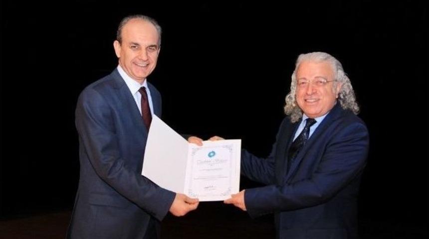 İletişim Kul&uuml;b&uuml;nden &lsquo;y&ouml;netsel Ortamda İnsan İlişkileri Ve Etkili İletişim&rsquo; Konferansı