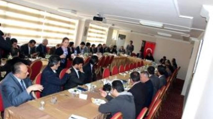 İmam Hatip Lise Ve Ortaokul M&uuml;d&uuml;rleri &Ccedil;alışma Toplantısında Buluştu