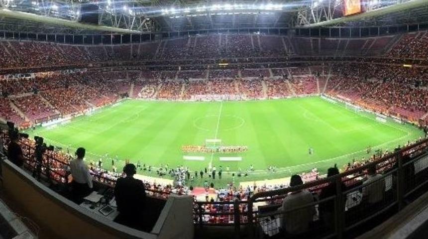 Spor Kul&uuml;plerine Ek Gelir: "stadyum Pazarlaması"