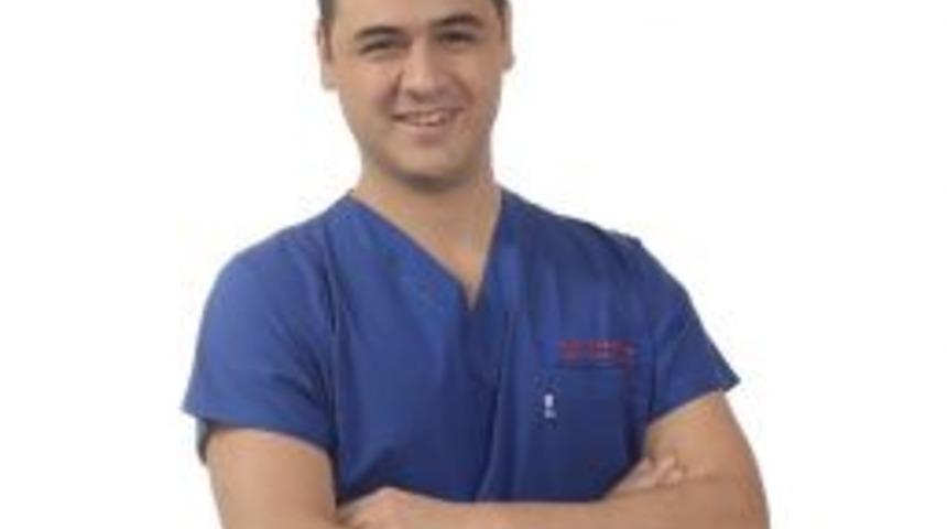 Estetik Cerrahi G&uuml;zelliği Sorguluyor