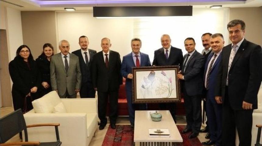 Başkan Erg&uuml;n &Uuml;reticilerin Sorunlarını Dinledi