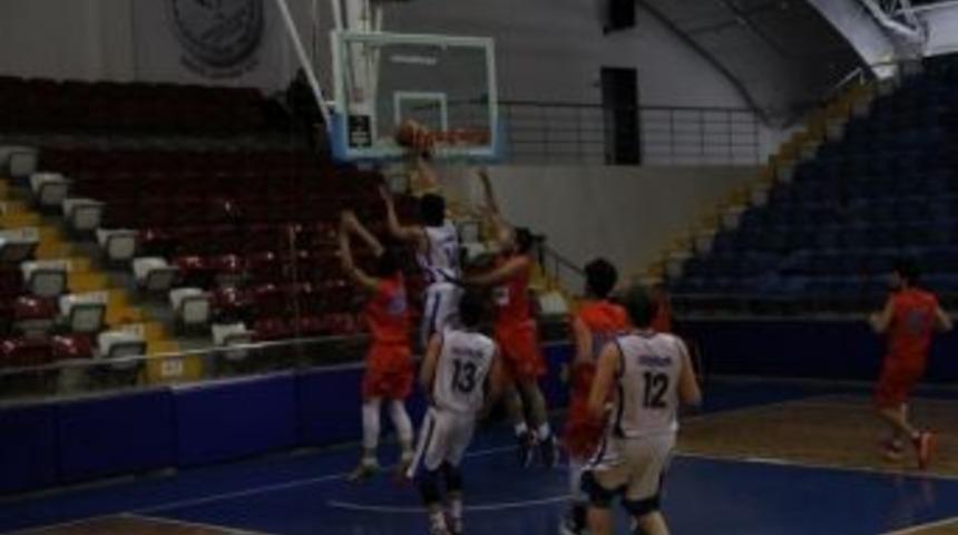 Gen&ccedil; Erkekler Basketbol B&ouml;lge Şampiyonası Mersin&rsquo;de Yapılıyor