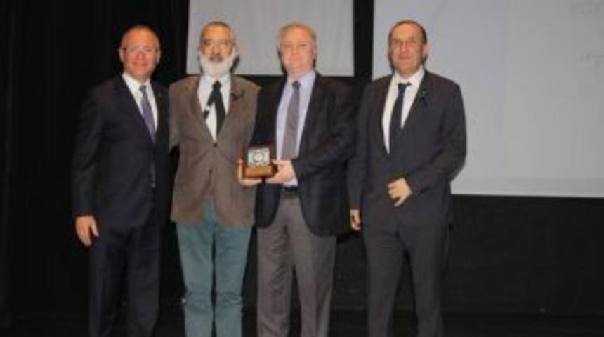 T&uuml;rk Toraks Derneği&rsquo;ne &Ccedil;evre &Ouml;d&uuml;l&uuml;