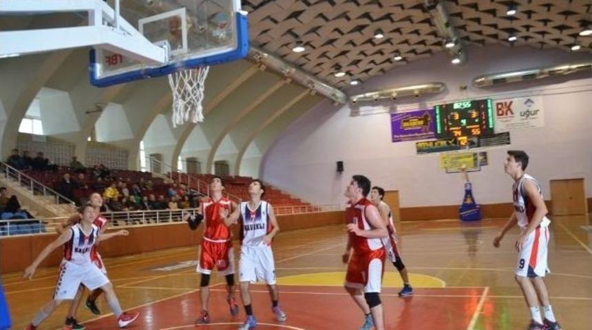 Gen&ccedil;ler Basketbolda Şampiyonlar Belli Oldu