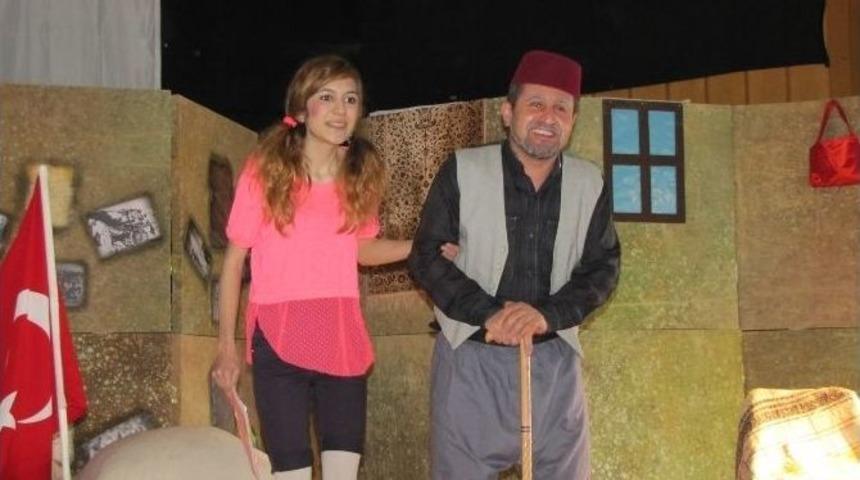 Minik &Ouml;ğrencilere &rsquo;&ccedil;anakkale&rsquo; Konulu &Ccedil;ocuk Oyunu