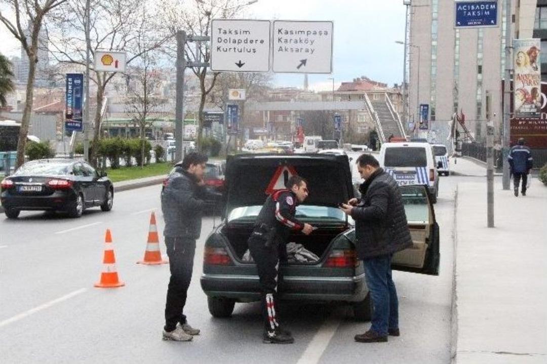 Vatandaştan Asayiş Uygulaması Yapan Polise Tam Destek