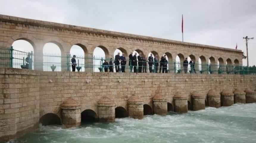 Beyşehir G&ouml;l&uuml;nden Konya Ovasına Tarımsal Su Verilmeye Başlandı