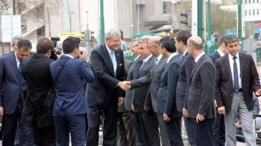 Bakan Bozkır&rsquo;dan Gaziantep Valiliğine Ziyaret