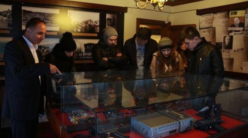 Geleceğin Gazetecileri Basın M&uuml;zesi&rsquo;ni Ziyaret Etti