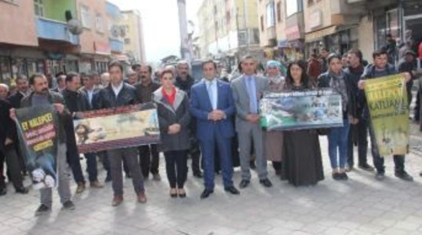 Iğdır&rsquo;da Halep&ccedil;e Katliamı Protesto Edildi