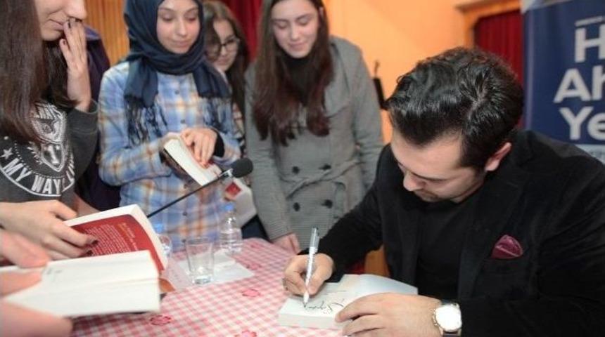 K&uuml;lt&uuml;r Sanat Etkinlikleri &lsquo;hoca Ahmet Yesevi&rsquo; S&ouml;yleşisi İle Devam Etti