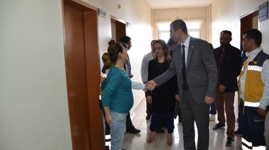 Kaymakam Mehmet Aksu Hastaneyi Ziyaret Etti