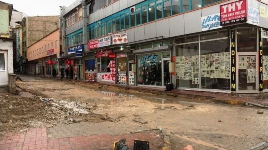 Zerbank 2. Sokak Kapatıldı