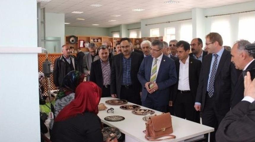 Ak Partili Serdar, İl&ccedil;eleri Ziyaret Etti