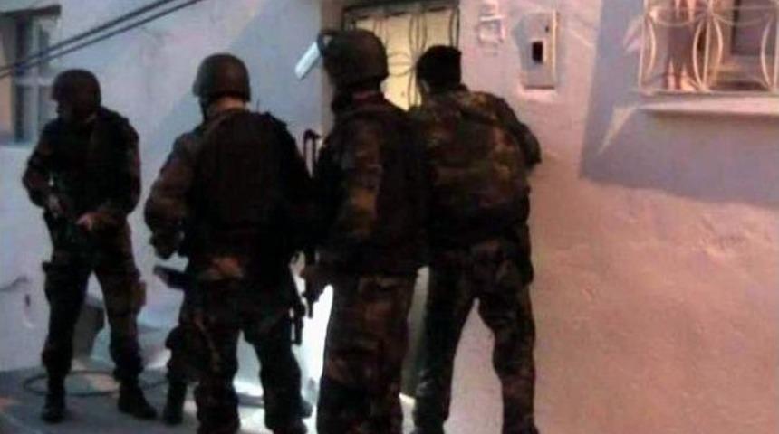 Aydın&rsquo;da Ter&ouml;r Operasyonu: 30 G&ouml;zaltı