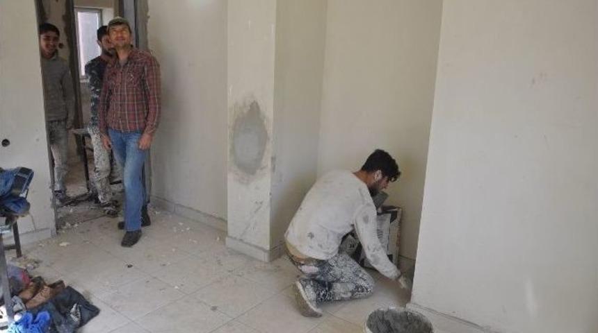 İneg&ouml;ll&uuml; Kadınlar İpek Halı Dokuyacak