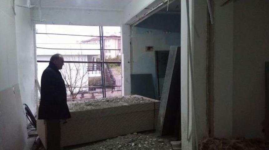 Milletvekili &Ouml;zl&uuml; Boş Durmuyor