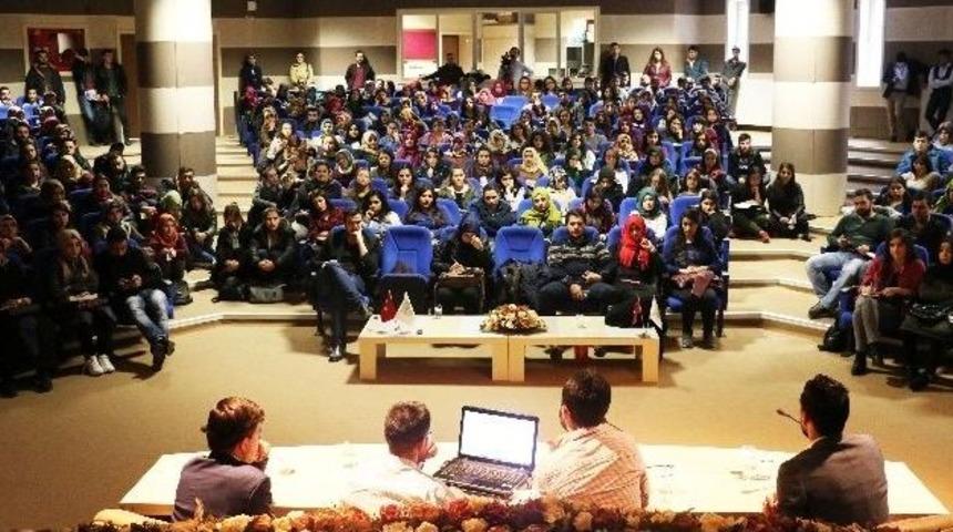 Kb&uuml;&rsquo;de Kpss&rsquo;de S&ouml;yleşisi